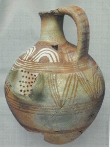 Dor Excavation's Strainer-Spout Jug 001