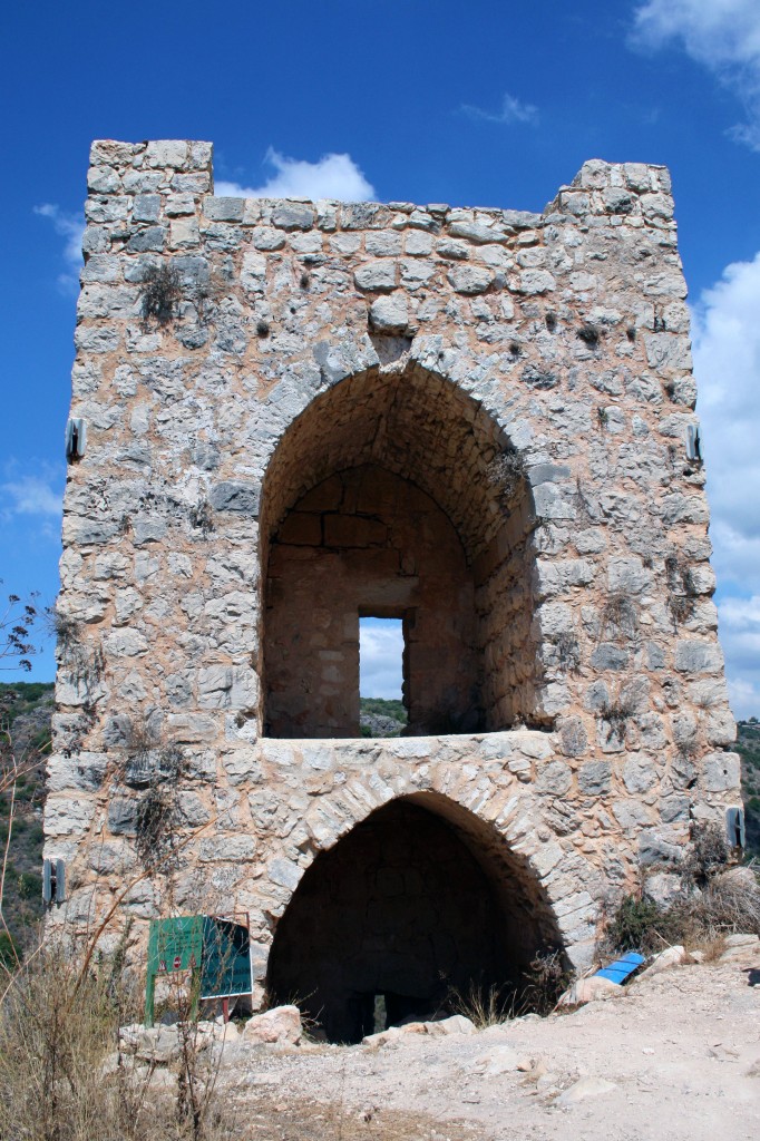 Montfort Castle00028